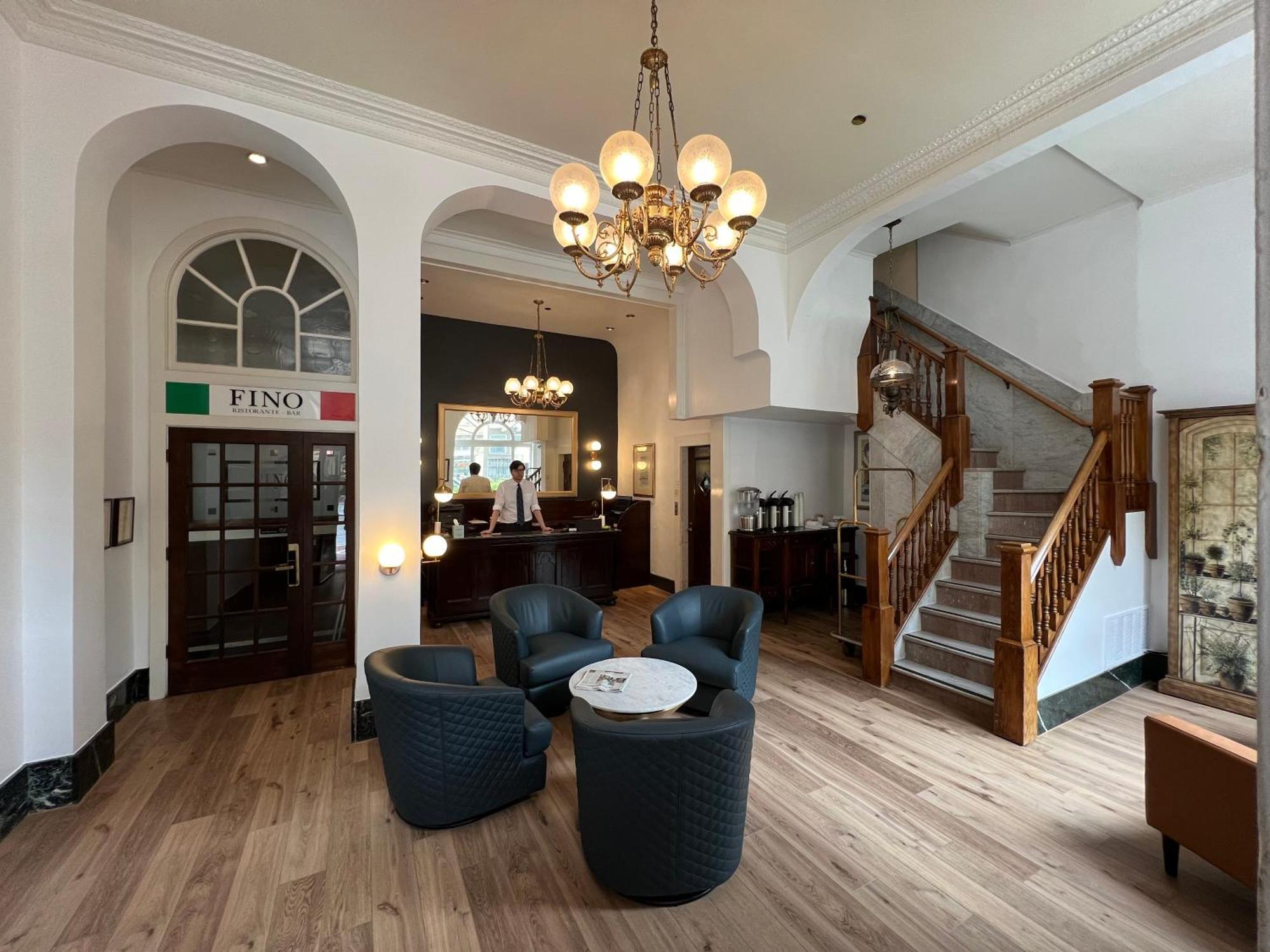 The Andrews Hotel 4*